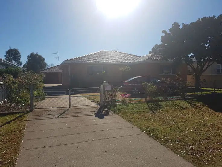 53 Mossman Street, Armidale NSW 2350