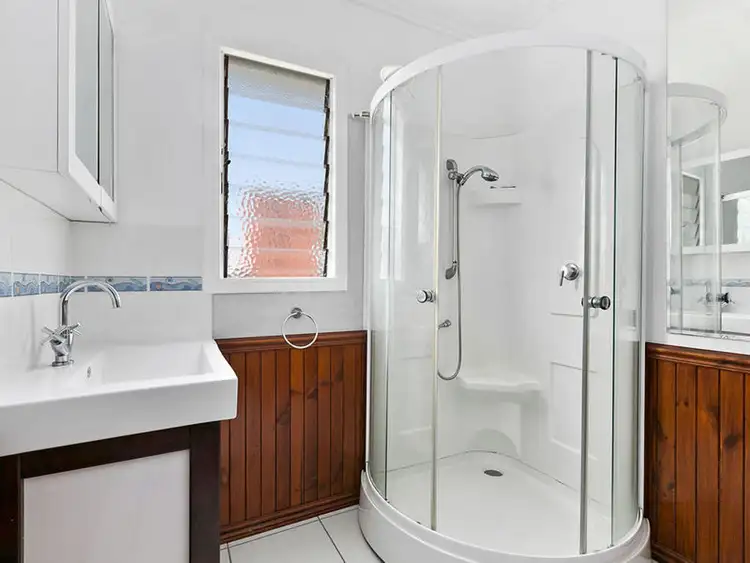 Seventh view of Homely house listing, 18 Crawford Road, Wynnum West QLD 4178