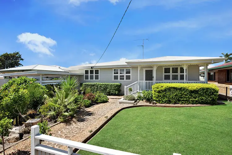 26 Tomkinson Street, Wilsonton QLD 4350