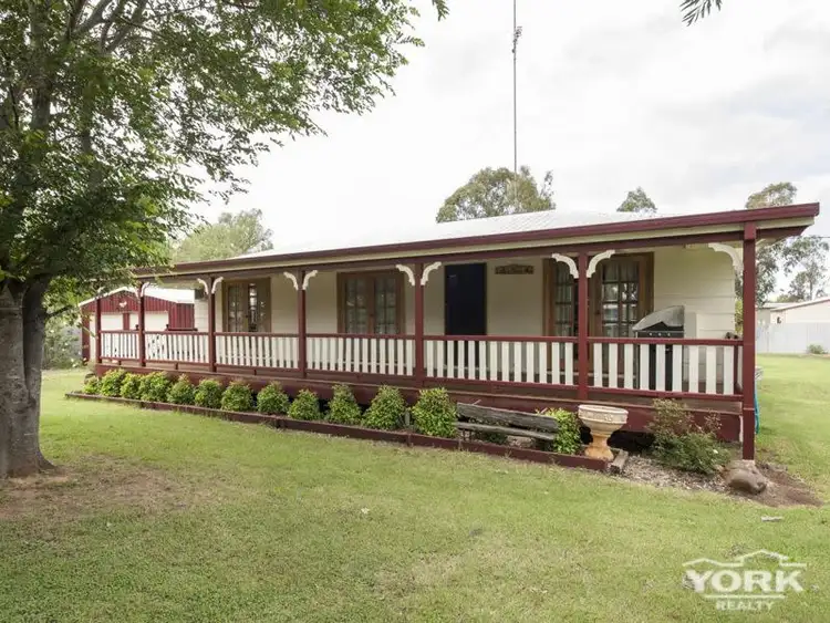 7 Creek Street, Cambooya QLD 4358
