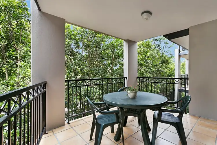 Fifth view of Homely unit listing, 3/260 Sir Fred Schonell Drive, St Lucia QLD 4067