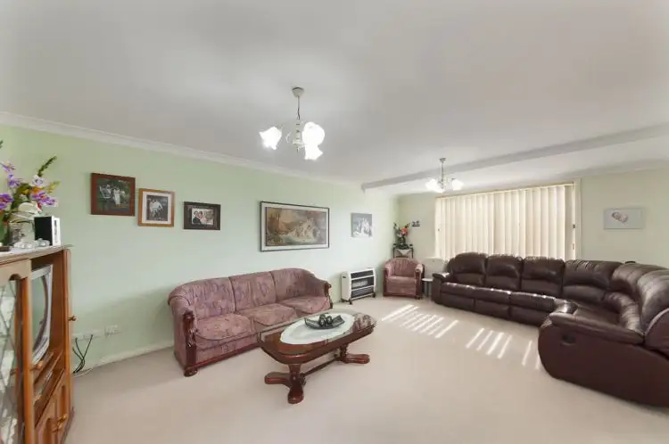 Second view of Homely house listing, 4 Sunrise Place, Horningsea Park NSW 2171