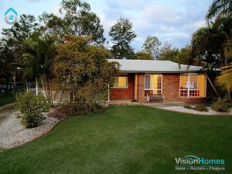 47 Conifer St, Hillcrest QLD 4118