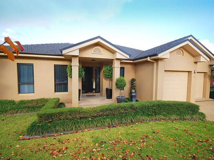 Main view of Homely house listing, 8 Headley Place, Wagga Wagga NSW 2650