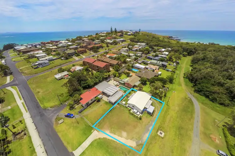 29 Carrington Street, Woolgoolga NSW 2456