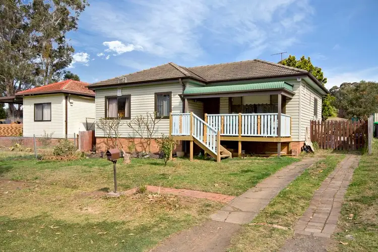 4 Cooper Street, Penrith NSW 2750
