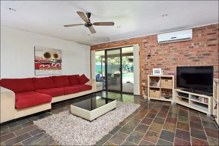 Fifth view of Homely house listing, 3 Ree Place, St Clair NSW 2759