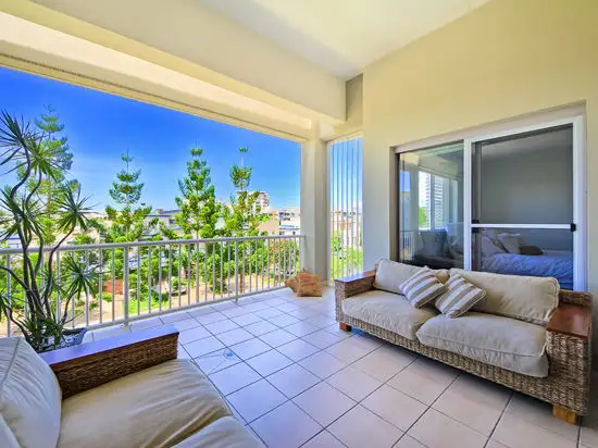 18/1 Riverwalk Avenue, Robina QLD 4226