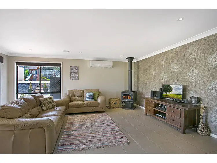 Sixth view of Homely house listing, 27 Schaefer Court, Westbrook QLD 4350