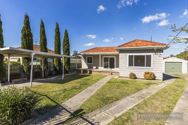 Main view of Homely house listing, 10 Lindley Street, Edgeworth NSW 2285