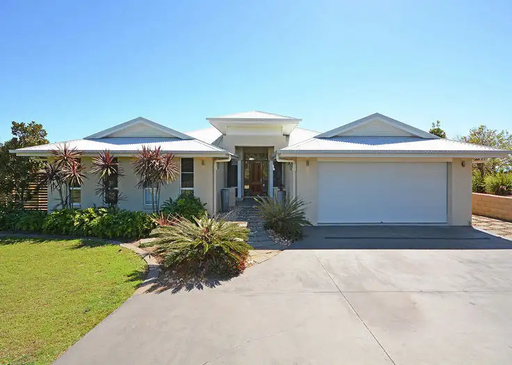 12 Hummock View Dr, Craignish QLD 4655