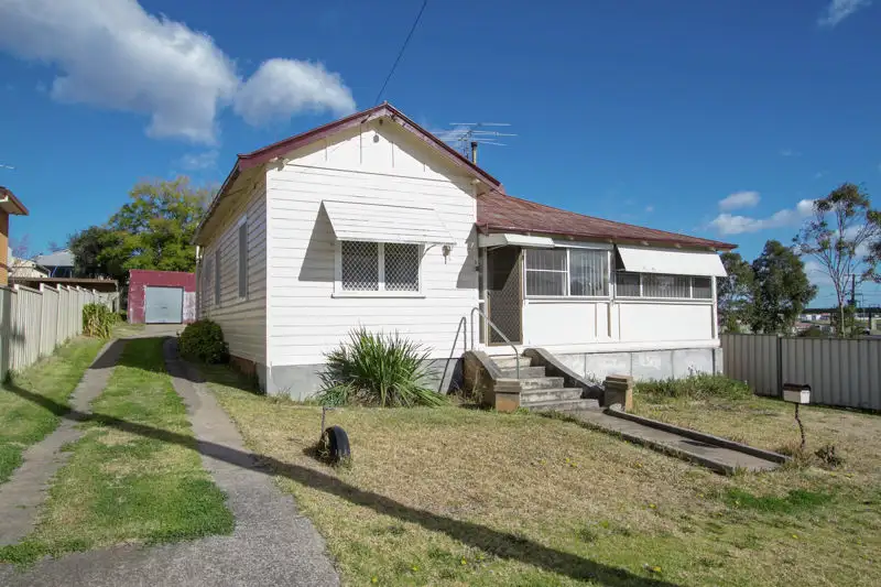 Main view of Homely house listing, 5 Church Street, Tamworth NSW 2340