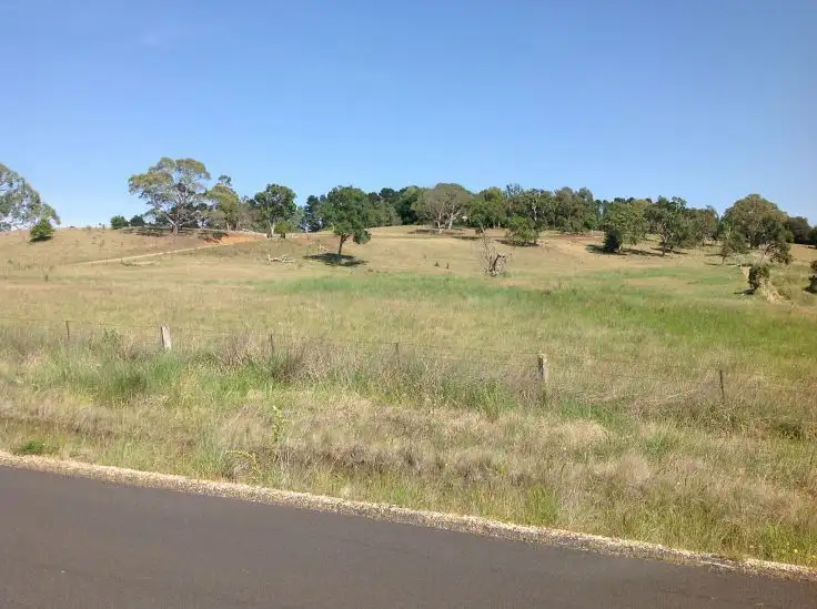 84 Old Gostwyck Rd, Armidale NSW 2350