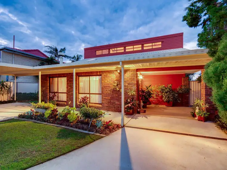 56 Sunnyside Road, Newport QLD 4020