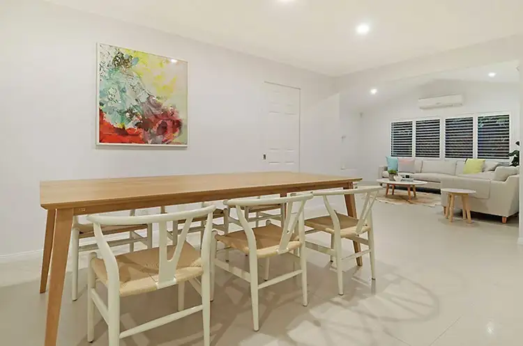 Third view of Homely house listing, 5 Willow Place, Carindale QLD 4152
