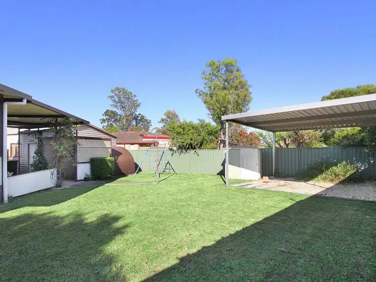 Fifth view of Homely house listing, 1 Cove Close, St Clair NSW 2759