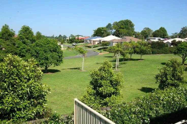 18 Moonstone Boulevard 'Sunstone Gardens', Maleny QLD 4552