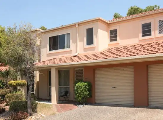 27 /1 Warbler Parade, Varsity Lakes QLD 4227