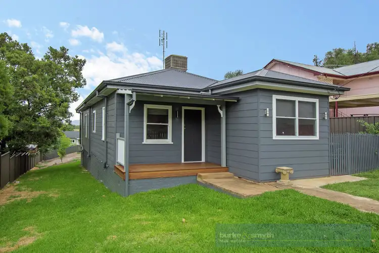 Main view of Homely house listing, 33 Rawson Avenue, Tamworth NSW 2340