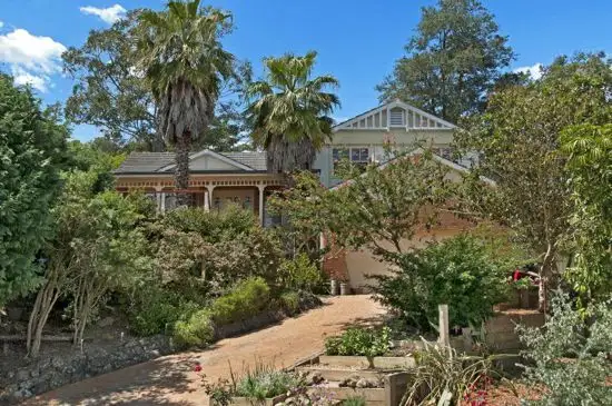 Second view of Homely house listing, 33 Pineridge Close, Lisarow NSW 2250