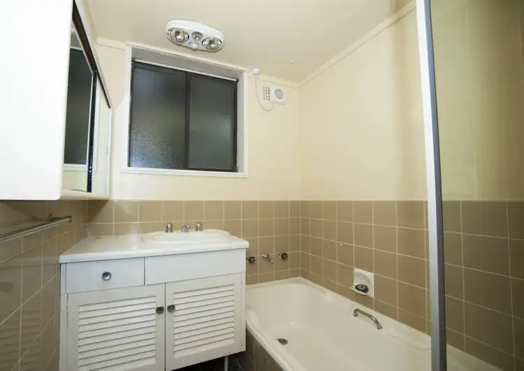 Fifth view of Homely unit listing, 2/121 Mossman Street, Armidale NSW 2350