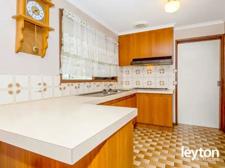 Fifth view of Homely house listing, 10 Janelaine Court, Springvale South VIC 3172