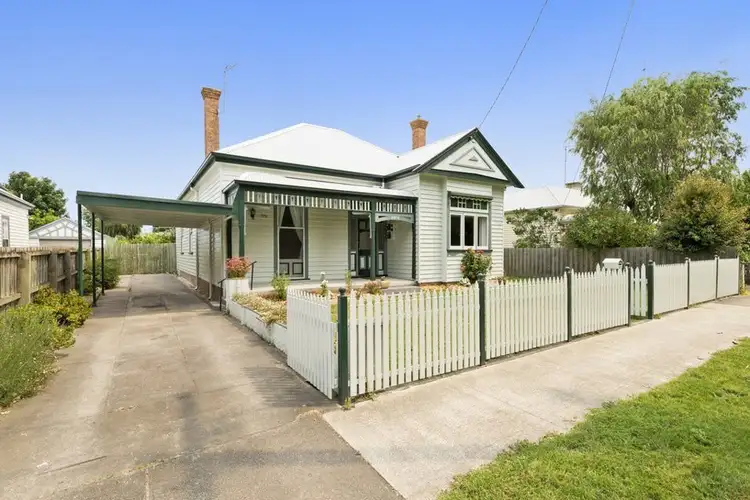 28 Fyans Street, Colac VIC 3250