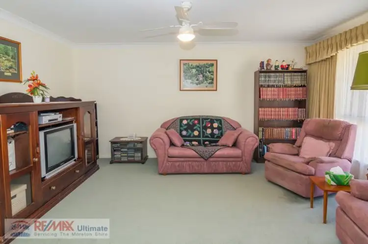 Fifth view of Homely house listing, 2 Max Court, Narangba QLD 4504