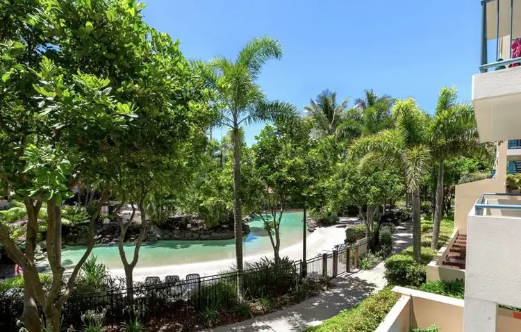 Unit 238 Oaks 9 Wirraway Street, Alexandra Headland QLD 4572