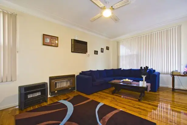 Fourth view of Homely house listing, 20 Clarence Street, Glendale NSW 2285