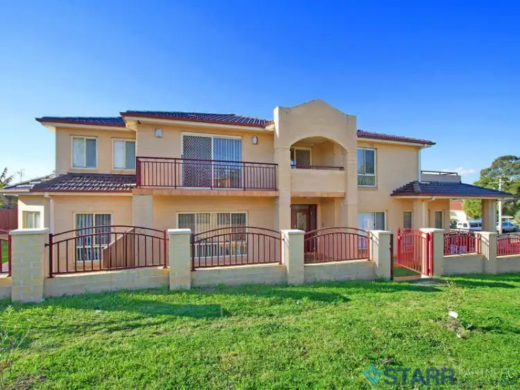 81 Gregory Street, Greystanes NSW 2145