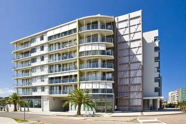 Main view of Homely unit listing, 304/19 Honeysuckle Drive, Newcastle NSW 2300