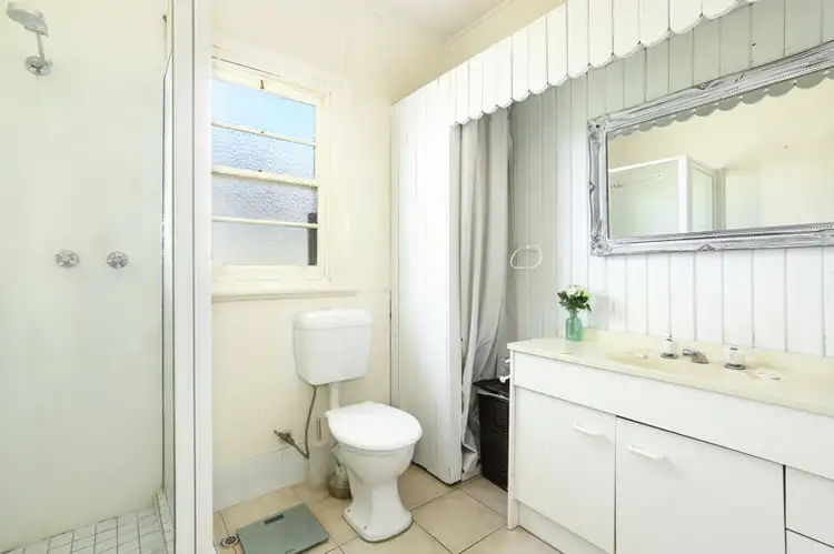 Sixth view of Homely house listing, 8 Hilton Street, Tamworth NSW 2340