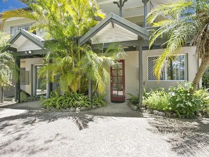 Main view of Homely unit listing, 2/30 Prospect Tce, St Lucia QLD 4067