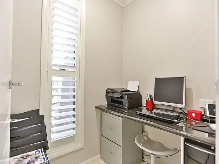 Fourth view of Homely house listing, 2 Plover Court, Highfields QLD 4352
