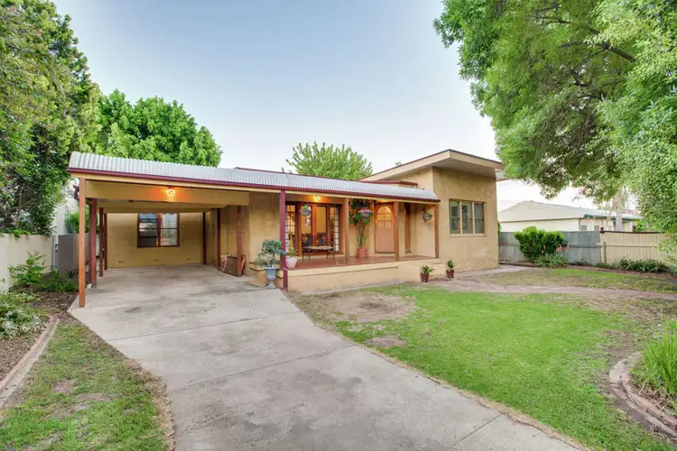 Main view of Homely house listing, 566 Kooringal Road, Kooringal NSW 2650