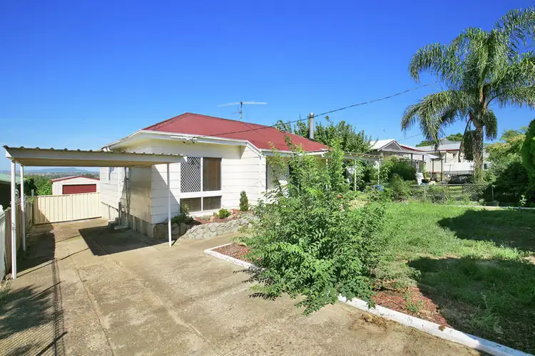 25 Peel Street, Tamworth NSW 2340