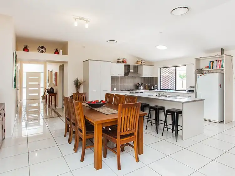 Fourth view of Homely house listing, 32 Trevi Close, Eight Mile Plains QLD 4113