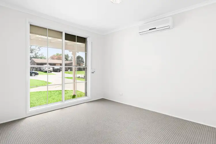 Third view of Homely house listing, 8 Skylark Crescent, Erskine Park NSW 2759