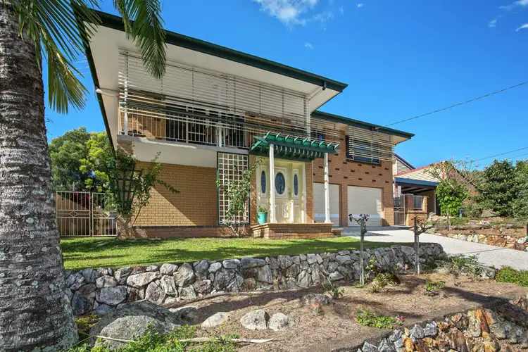 42 Luprena Street, Mansfield QLD 4122