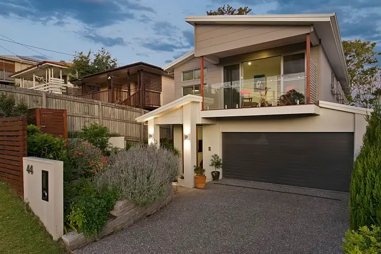 44 Chapman Street, Chapel Hill QLD 4069