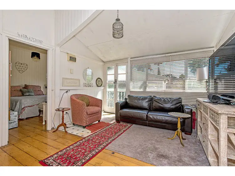 Third view of Homely semi-detached listing, 5 Bruntnell Street, Kearneys Spring QLD 4350