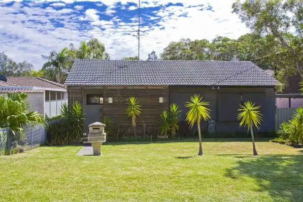 16 Haynes Avenue, Eleebana NSW 2282