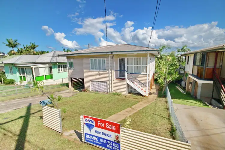 54 Roseneath Pde, Wynnum West QLD 4178