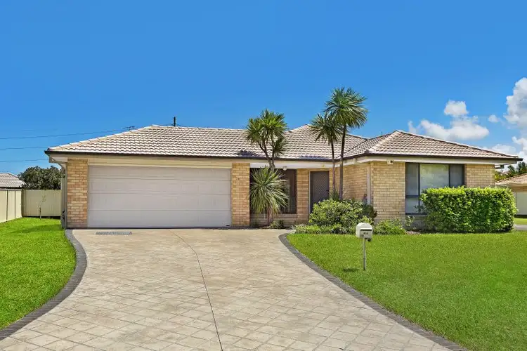16 Viewfield Cres, Woongarrah NSW 2259
