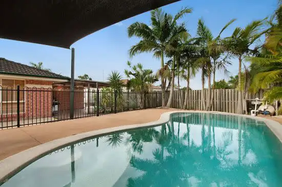 27 Merrilane Crescent, Merrimac QLD 4226