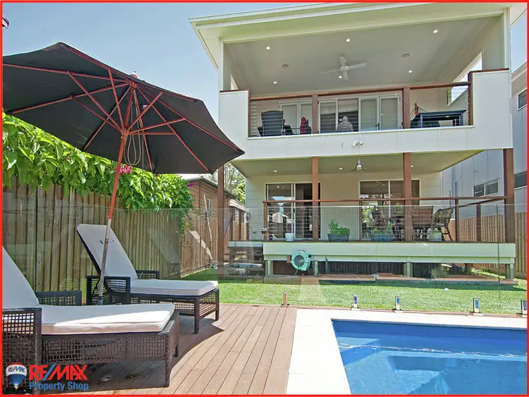 54 Lower Brighton Terrace, Sandgate QLD 4017