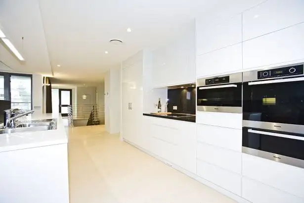 Sixth view of Homely apartment listing, 1/5 Parkway Avenue, Bar Beach NSW 2300