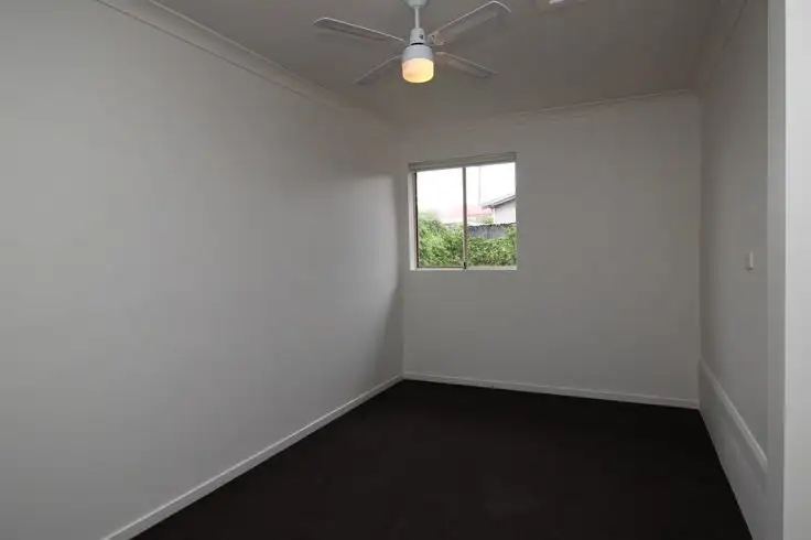 Fifth view of Homely house listing, 2/43 Simpson Court, Mayfield NSW 2304