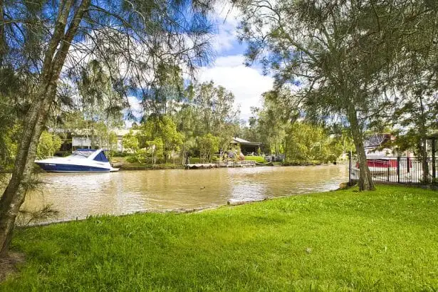27 Brougham Street, Fennell Bay NSW 2283